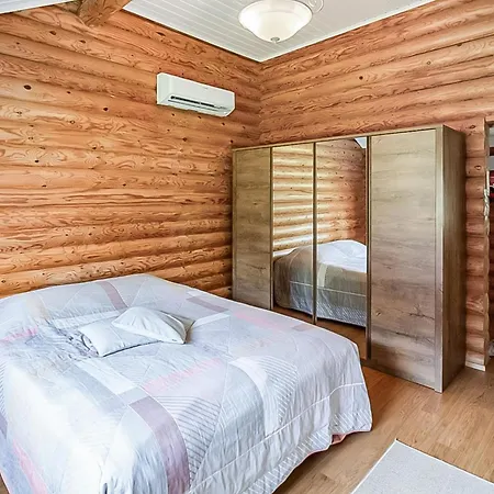 Loma-asunnot Rustholli 1 By Interhome *